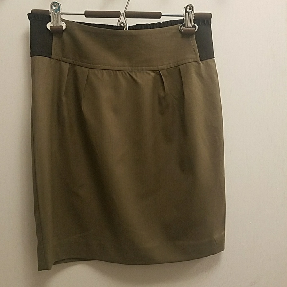 Express mini skirt